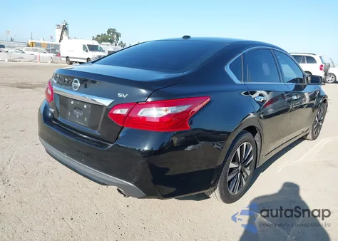 2018 Nissan Altima 2.5 Sv z USA, uszkodzony, nr VIN 1N4AL3AP0JC267895